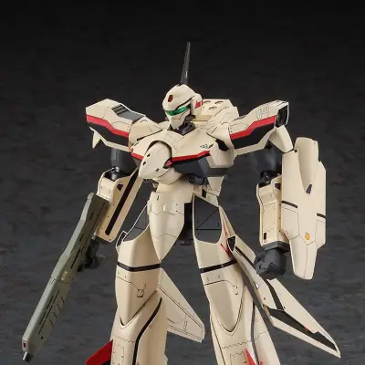 Maquette macross plus yf 19 battroid 1/72 mk